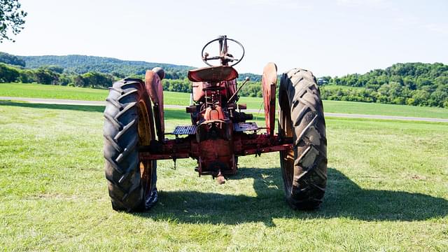 Image of Massey-Harris 30 equipment image 4