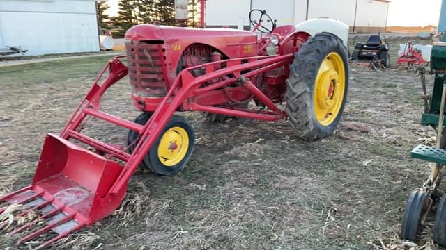 Image of Massey-Harris 44 equipment image 2