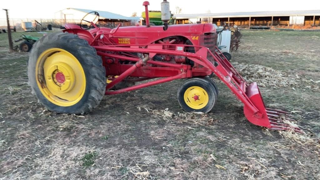 Image of Massey-Harris 44 Primary image