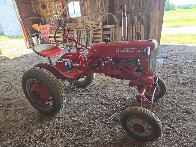 Image of Farmall Cub equipment image 1