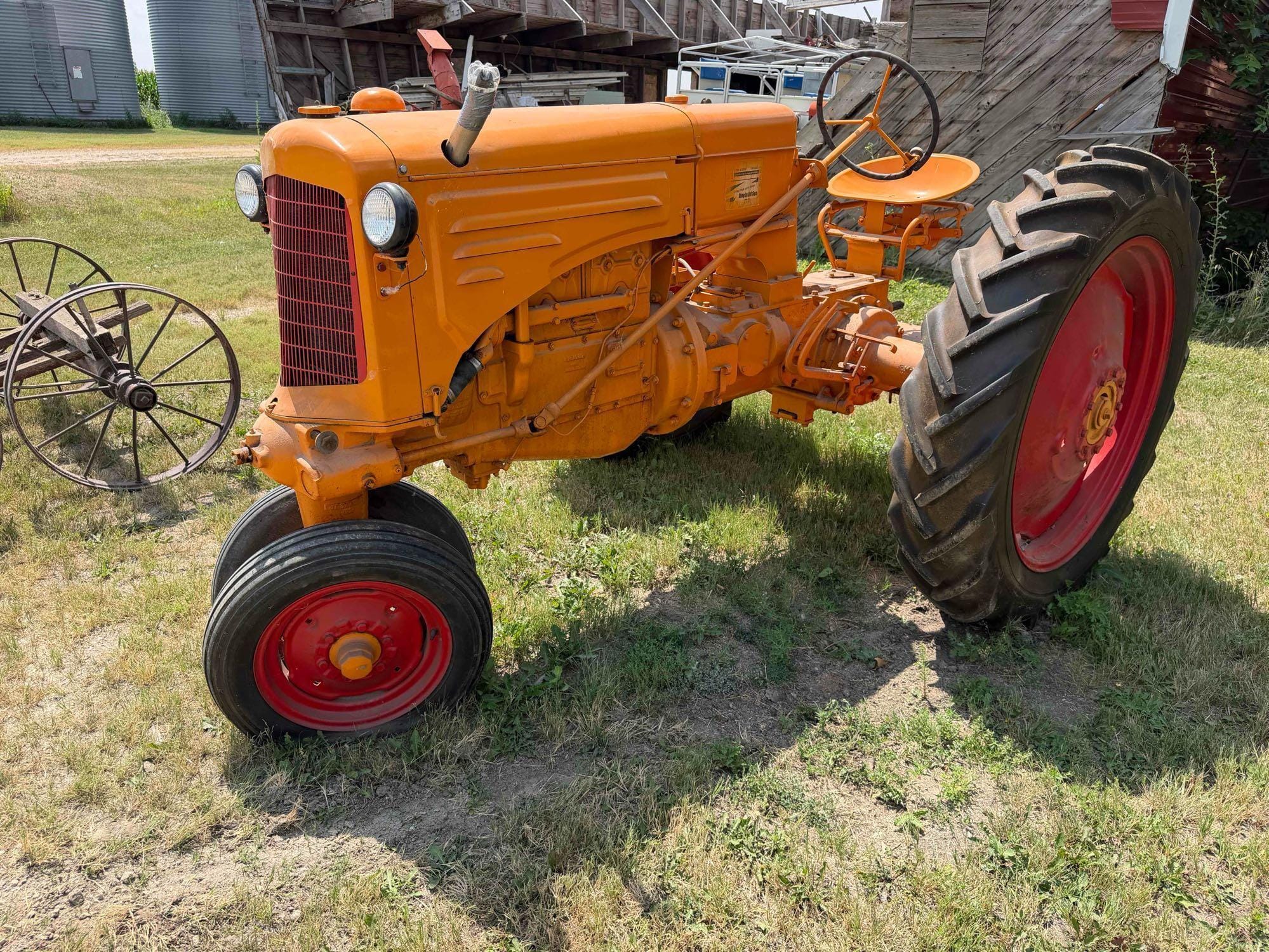 1947 Minneapolis-Moline RTU Equipment Image0