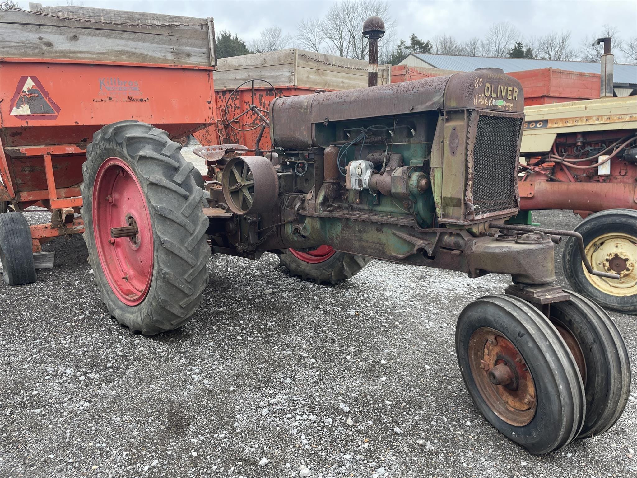 1947 Oliver 80 Equipment Image0