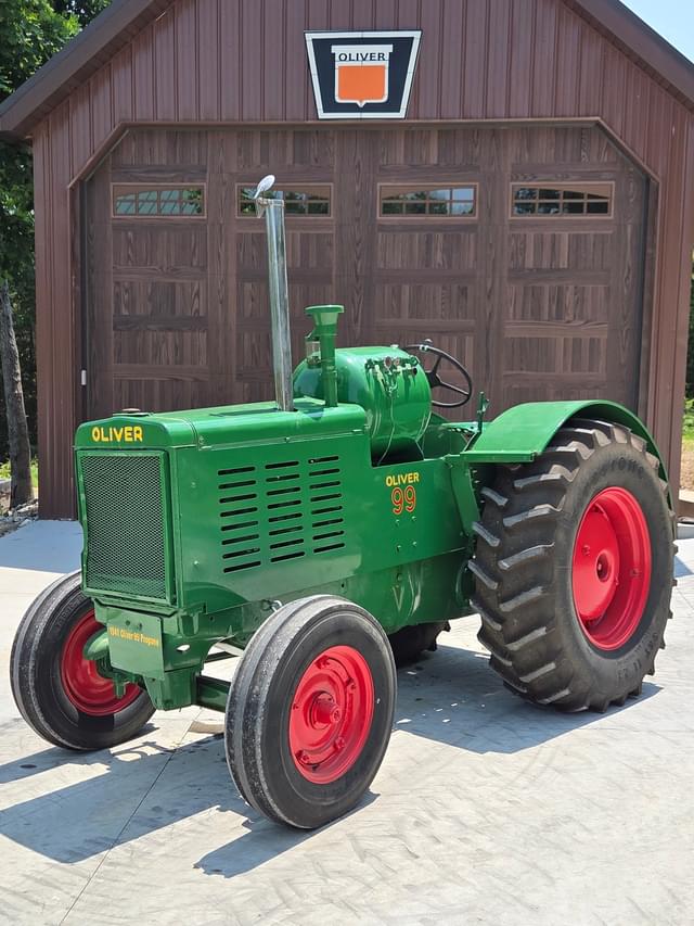 Image of Oliver 99 equipment image 1