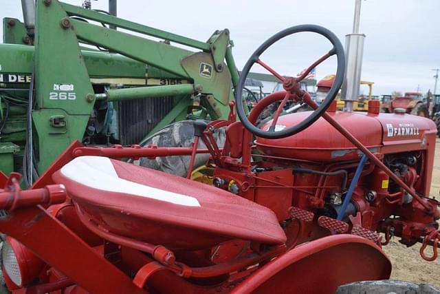 Image of Farmall A equipment image 4