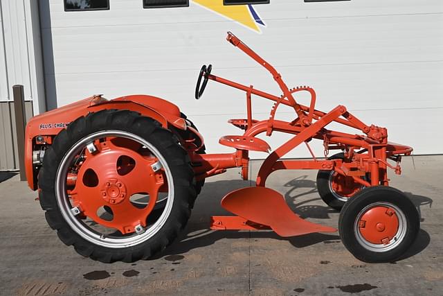 Image of Allis Chalmers G equipment image 1