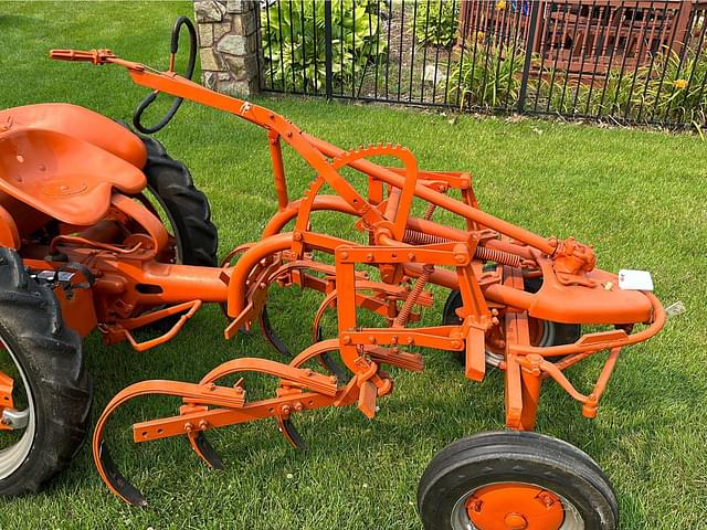 Thumbnail image Allis Chalmers G 11