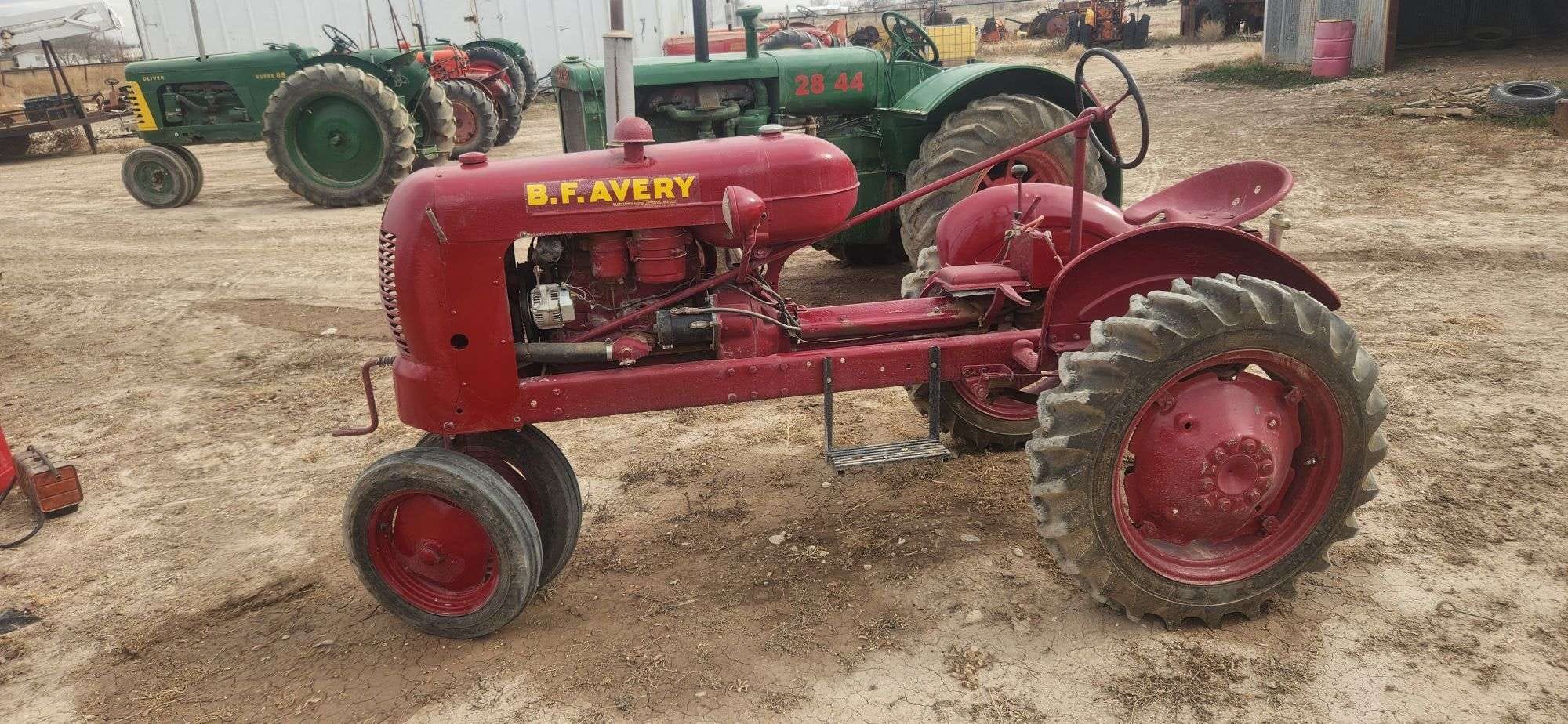 1948 B.F. Avery A Equipment Image0