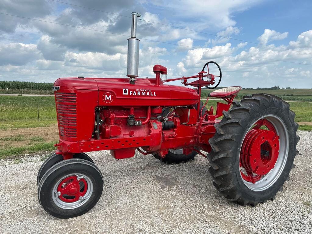 Main image Farmall M
