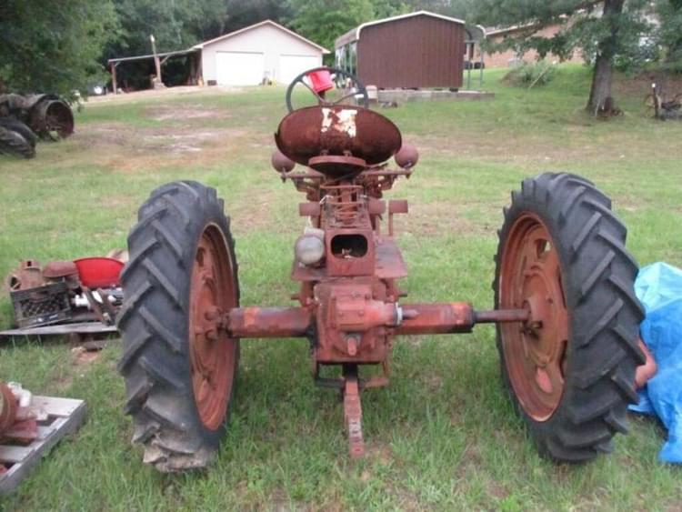 Main image Farmall C 6