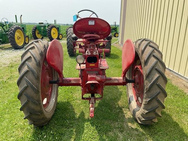 Image of Farmall C equipment image 3