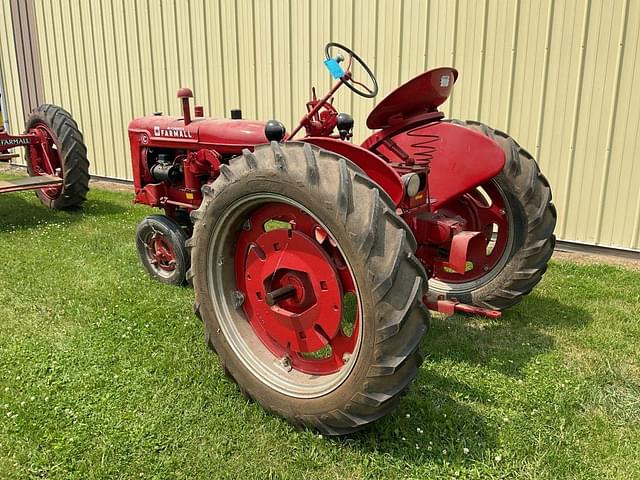 Image of Farmall C equipment image 2