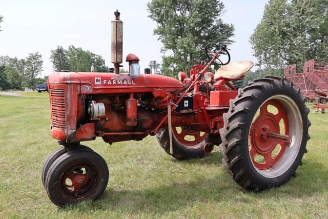 Image of Farmall C equipment image 4