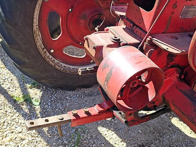 Image of Farmall C equipment image 3