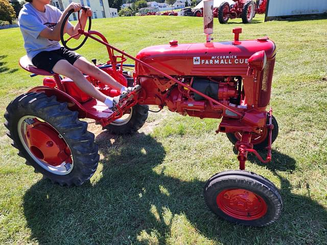 Image of Farmall Cub equipment image 1