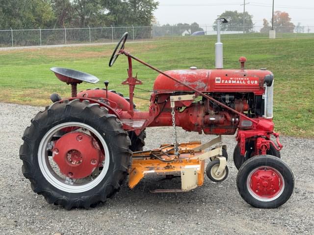 Image of Farmall Cub equipment image 3