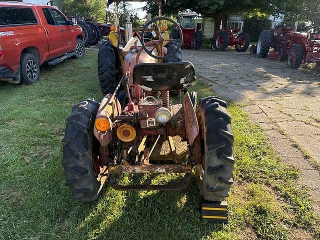 Image of Farmall Cub equipment image 3