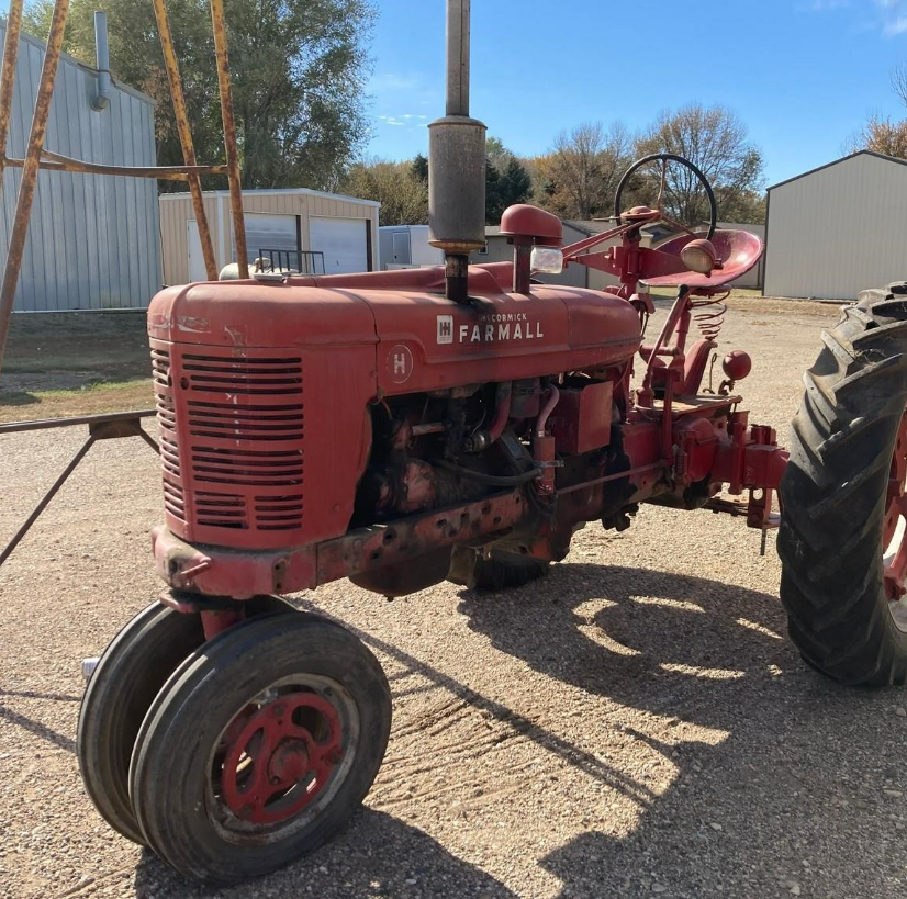 Main image Farmall H