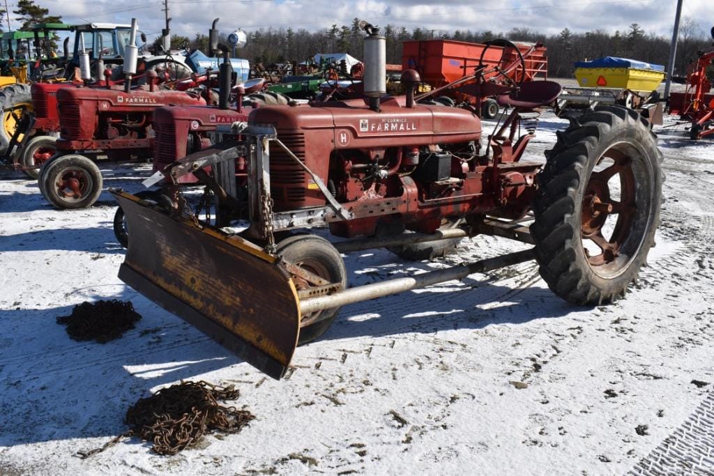 1948 Farmall H Equipment Image0