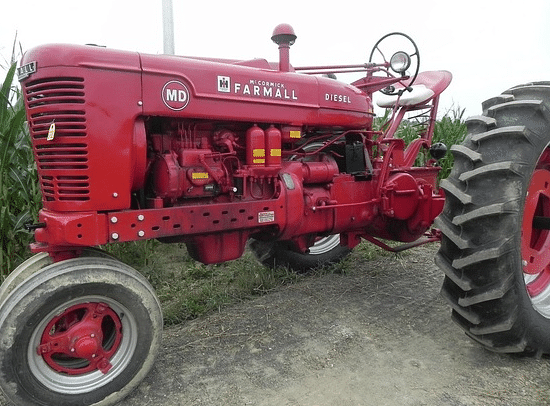 Image of Farmall MD Primary Image