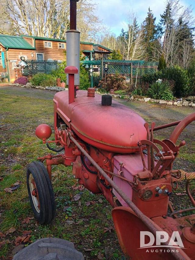 Image of Farmall Super A equipment image 1