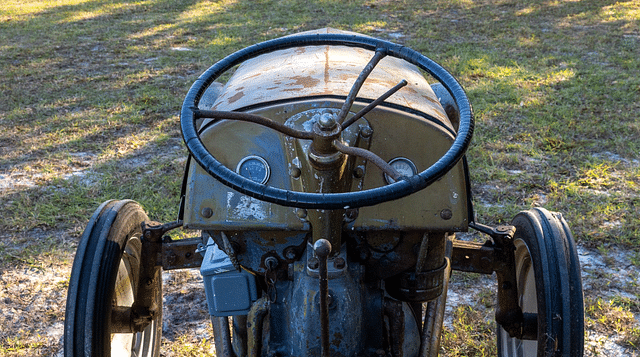 Image of Ferguson TE-20 equipment image 4