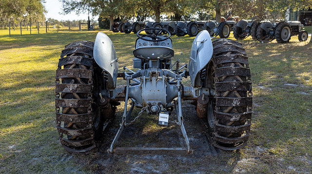 Image of Ferguson TE-20 equipment image 1