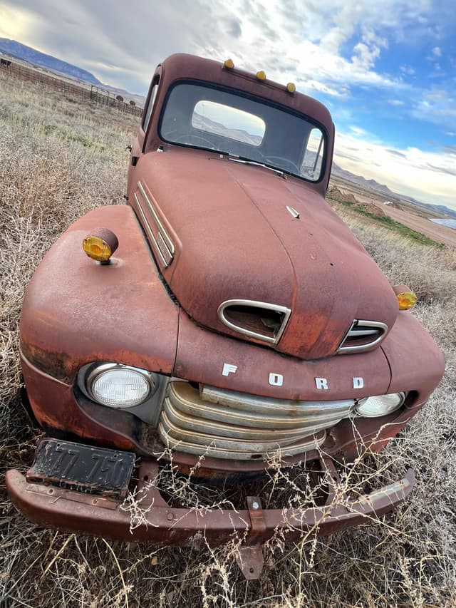 Image of Ford F6 equipment image 2