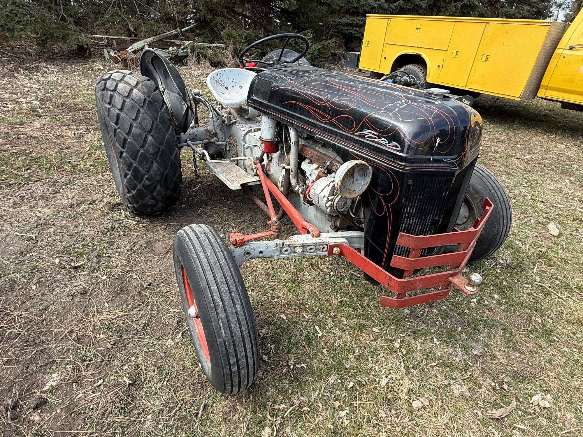 1948 Ford 8N Equipment Image0