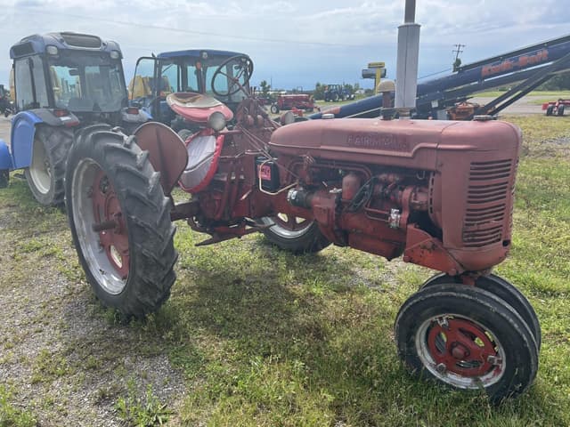 Image of Farmall C equipment image 1