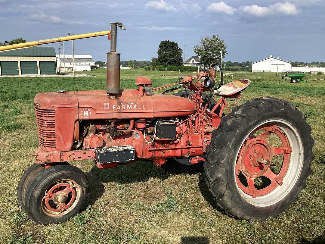 Image of Farmall H Primary image