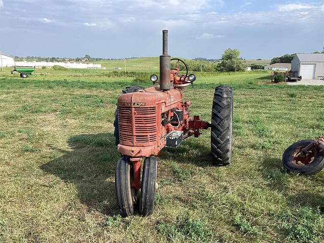 Image of Farmall H equipment image 2