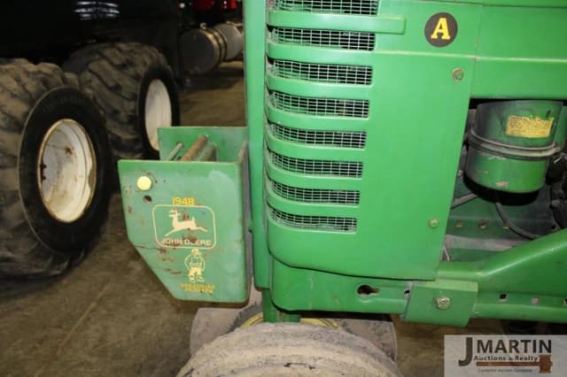 Image of John Deere A equipment image 4