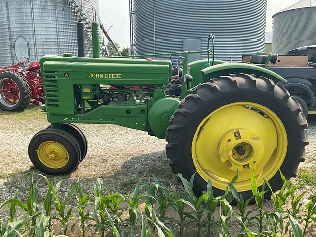 Image of John Deere A equipment image 3