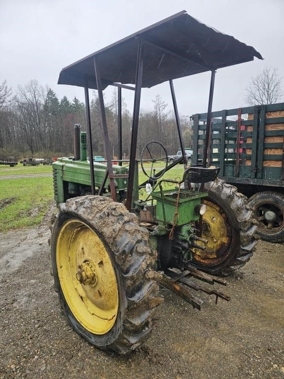 Image of John Deere A equipment image 2