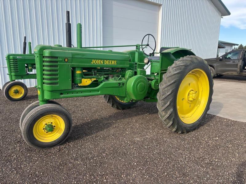 Image of John Deere B Primary image