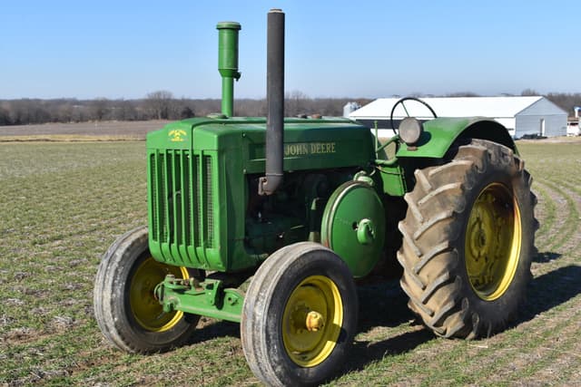 Image of John Deere D equipment image 3