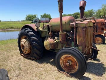 Main image John Deere D