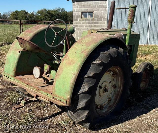 Image of John Deere D equipment image 4