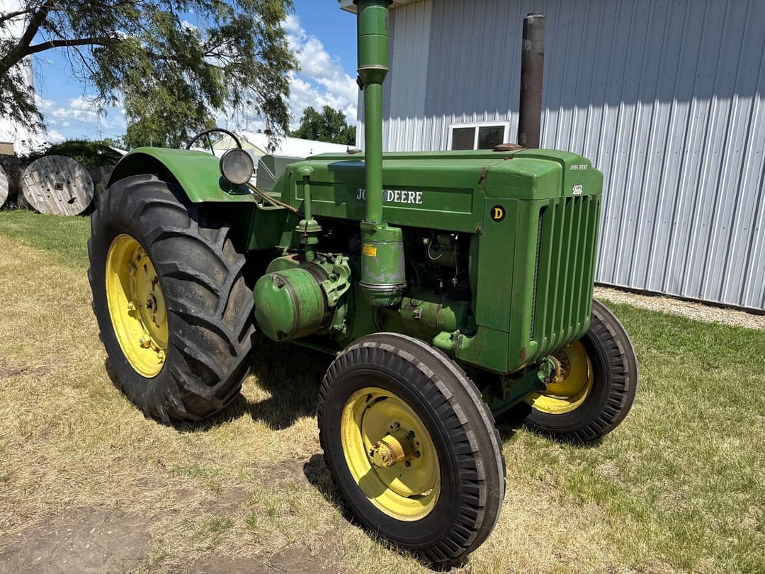 Image of John Deere D Primary image