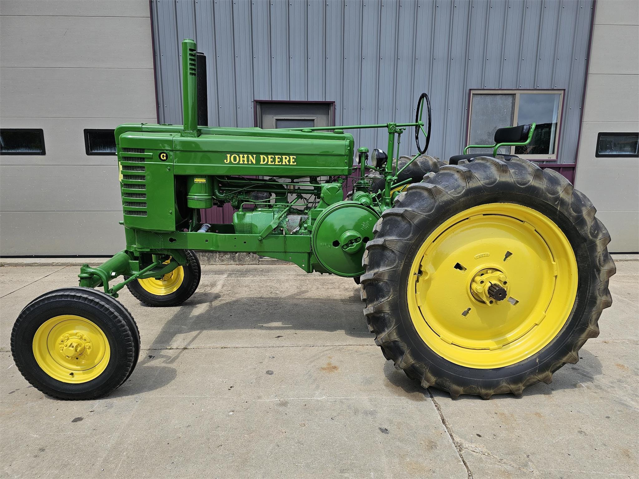 Main image John Deere G