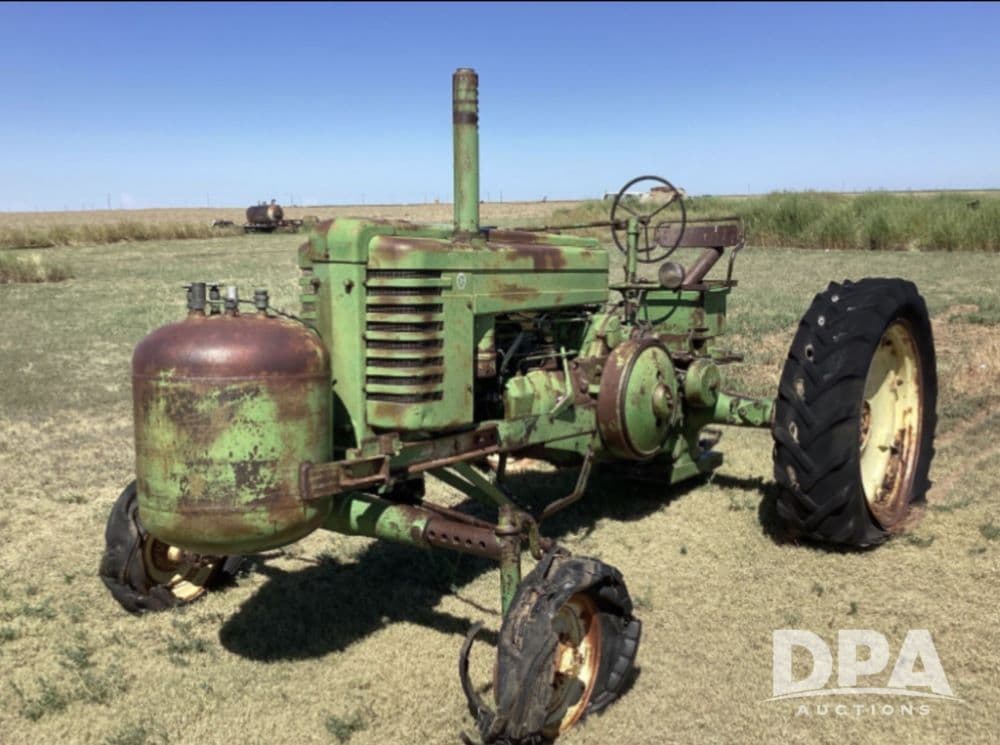 Image of John Deere G Primary image