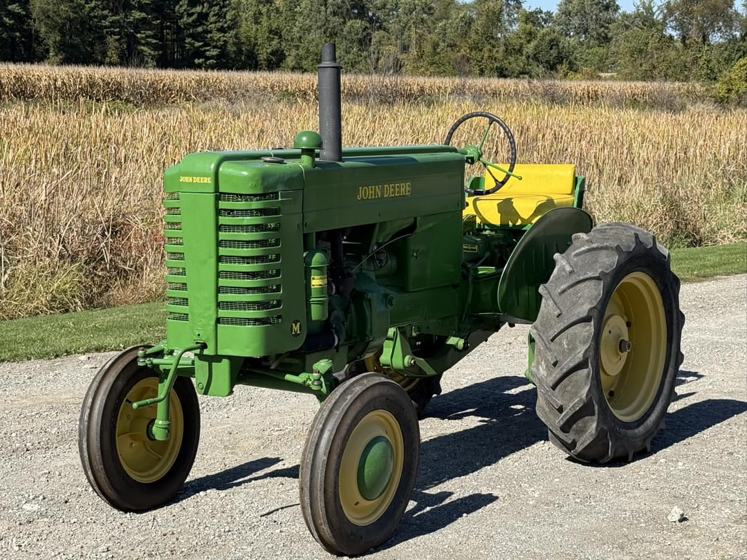 Image of John Deere M Primary image
