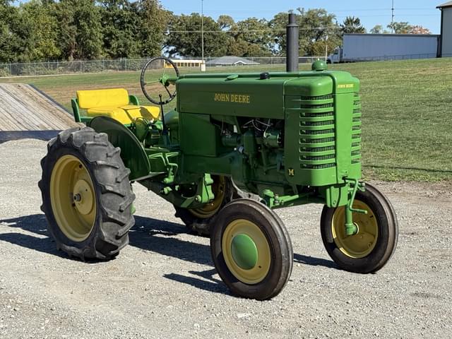 Image of John Deere M equipment image 2