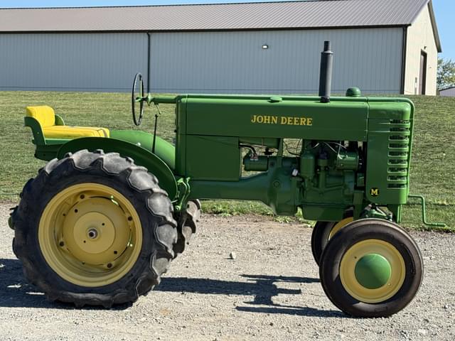 Image of John Deere M equipment image 3