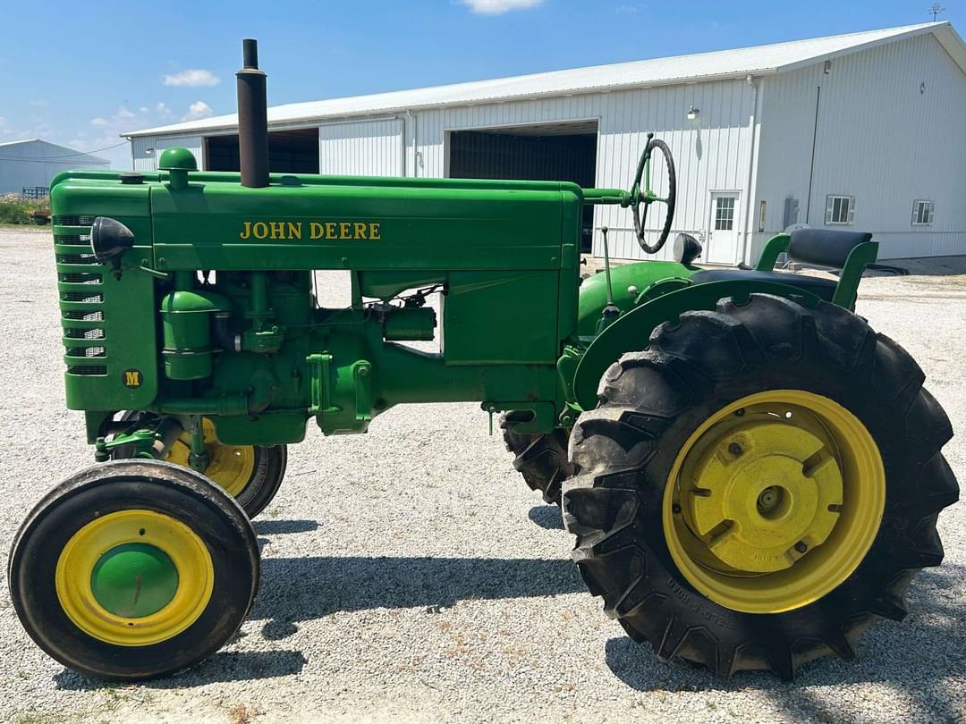 Image of John Deere M Primary image