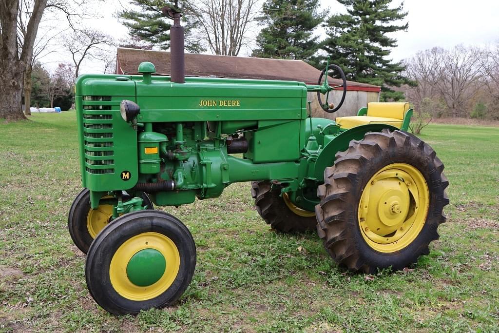 Image of John Deere M Primary image