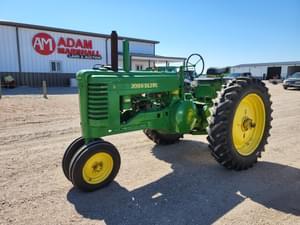 1948 John Deere A Image