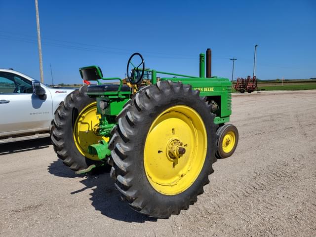Image of John Deere A equipment image 2