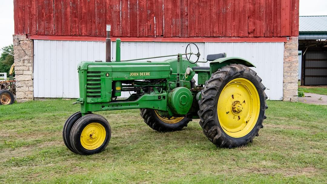 Image of John Deere B Primary image