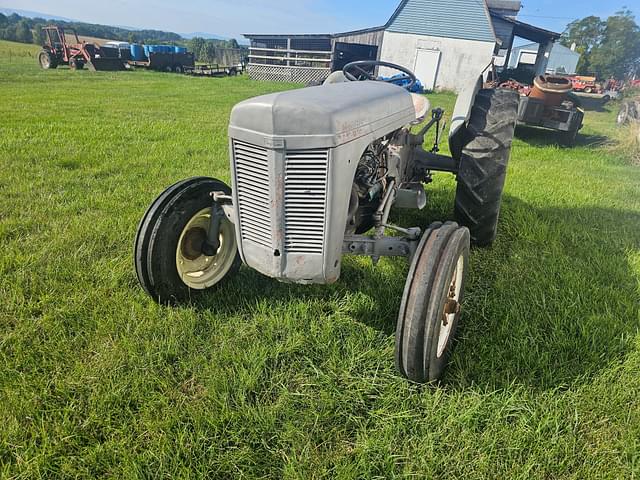 Image of Massey Ferguson TO30 equipment image 4